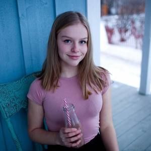 Meet your Posher, Alycia